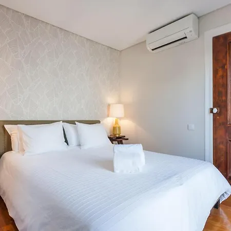 Brick Apartment Lissabon